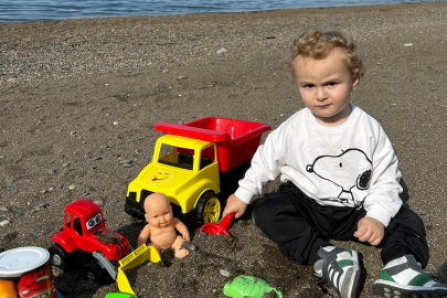 ÇOCUĞUNUZU KUMDA OYNATIN