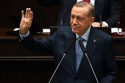 BİR GECE ANSIZIN GELEBİLİRİZ