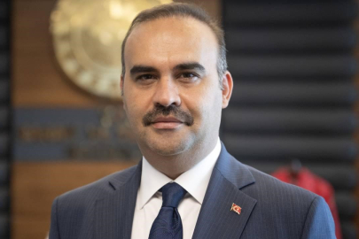 KACIR, “TÜRKİYE'Yİ BATARYA ÜRETİM ÜSSÜ HALİNE GETİRECEĞİZ”