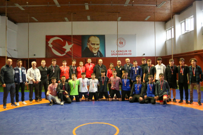 GÜREŞ MÜSABAKALARI SONA ERDİ