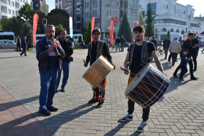 DAVUL VE ZURNA DÜĞÜNLERİN VAZGEÇİLMEZİ