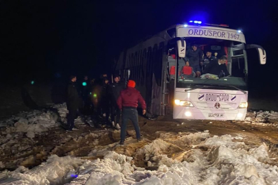 ORDUSPOR 1967 ERZURUM’DA REHİN KALDI!