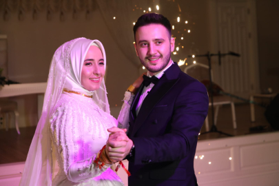 ÖZEL BİR NİKAH OLDU