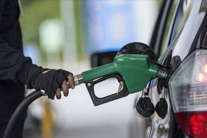 MOTORİNE ZAM GELİYOR