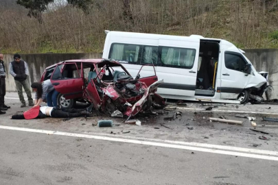MESUDİYE’DE KORKUNÇ KAZA: 2 ÖLÜ