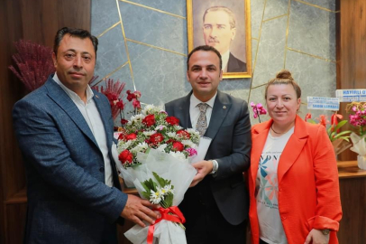 MUHTARLARDAN BAŞKAN KİBAR’A ZİYARET 