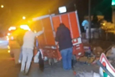 Kağıt Toplama Aracına Çarpıp Kaçtı
