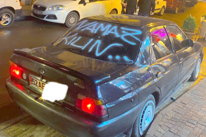 FATSA’DA OTOMOBİLDE DİKKAT ÇEKEN NOT