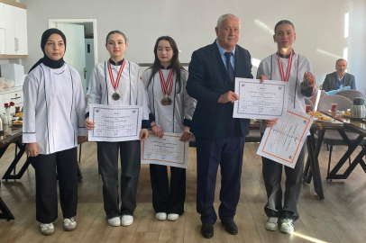 ŞAMPİYON ŞEFLER HÜNERLERİNİ GÖSTERDİ