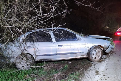 KONTROLDEN ÇIKAN ARAÇ KAZA YAPTI: 1 YARALI
