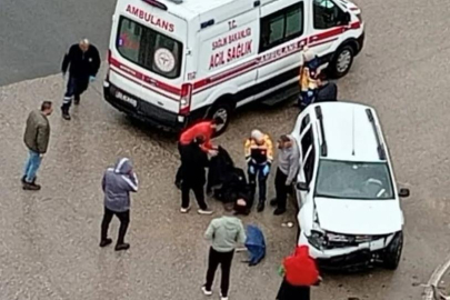KAVŞAKTA İKİ ARAÇ KAZA YAPTI