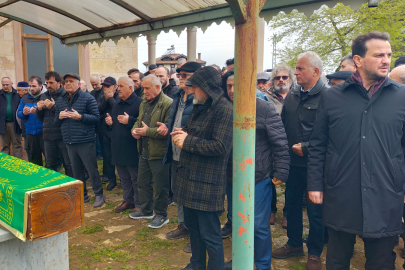 FATMA ÖZEL SON YOLCULUĞUNA UĞURLANDI