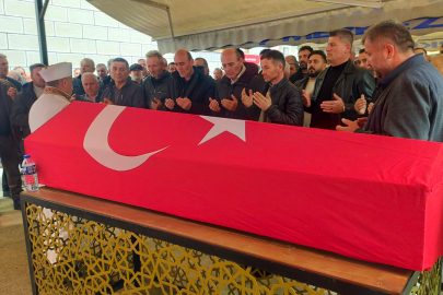 CEVAT SADE DUALARLA UĞURLANDI