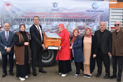48 ARICIYA 2 BİN 400 KOVAN DAĞITILDI