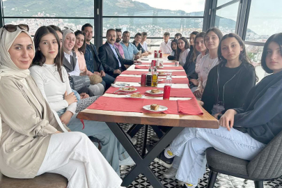 ÖĞRENCİLERDEN MİLLETVEKİLİ ŞANLITÜRK’E ZİYARET