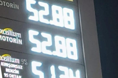 BENZİN VE MOTORİNİN LİTRESİ 50 TL’Yİ GEÇTİ!