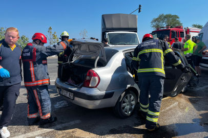 ÜNYE’DE TRAFİK KAZASI: 5 YARALI