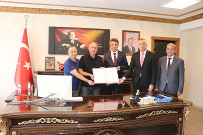 HAYIRSEVERLERDEN EĞİTİME DESTEK