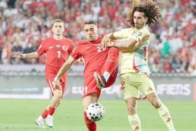 MİLLİ TAKIMA TARİHİ HEZİMET 6-0