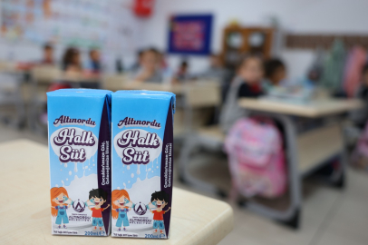 HALK SÜT BU YIL DA MİNİKLERİN SIRALARINDA