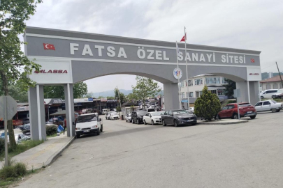 FATSA, TARİHİNDE ALMADIĞI HİZMETLERİ ALIYOR”