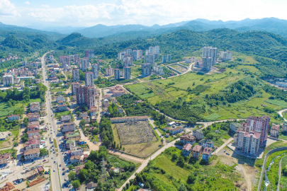 FATSA’DA YOL AĞI 2 BİN KİLOMETREYİ AŞTI