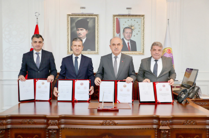 ŞEHİT YAKINI, GAZİ VE GAZİ YAKINLARI İÇİN İMZALAR ATILDI