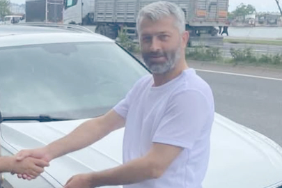 GALERİCİ AZİZ TİKEN ÖLÜ BULUNDU