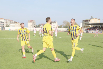 FATSA BELEDİYESPOR ZİRVEYE TOKAT ATTI!