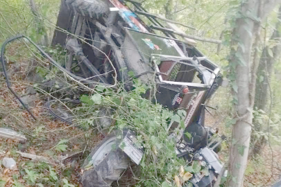 YUVARLANAN PATPATTA SÜRÜCÜ YARALANDI!