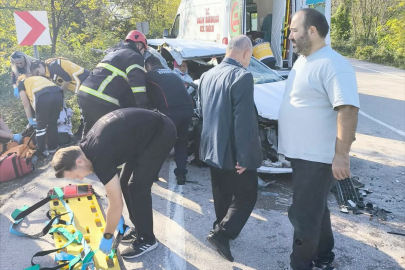 BOZDAĞ SAPAĞI’NDA FECİ KAZADA 2 KİŞİ YARALANDI