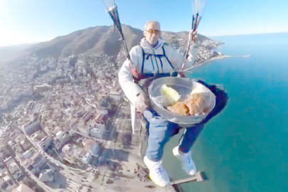 200 METRE YÜKSEKLİKTE ÇİĞ KÖFTE KEYFİ SÜRDÜ!