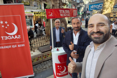 SAADET PARTİSİ ÜYELİK STANDI AÇTI