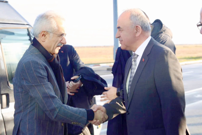 UÇAK SEFERLERİ BAKAN URALOĞLU’NA İLETİLDİ