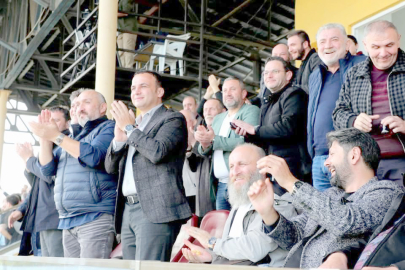 TARAFTARDAN TAKIMA TAM DESTEK GELDİ!