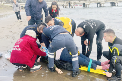 İSKELEDEN DENİZE ATLAYAN KADININ DURUMU AĞIR