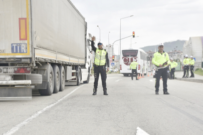 24 FİRARİ YAKALANDI!