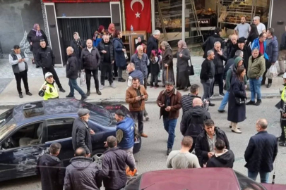 OTOMOBİL FIRINA GİRDİ, 2 KİŞİ YARALANDI