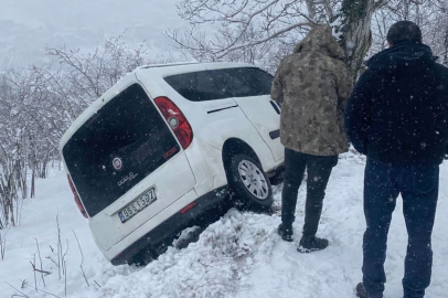 KUMRU-ÜNYE YOLUNDA KAZA!