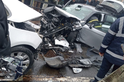 GENÇ HEMŞİRE TRAFİK KAZASINDA HAYATINI KAYBETTİ