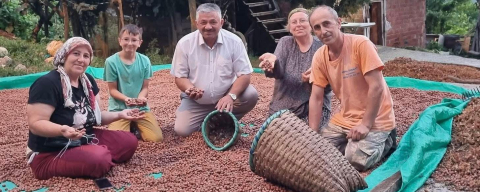 “EMANET FINDIK PİYASAYI ÇÖKERTİYOR”