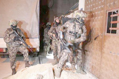 UYUŞTURUCU TACİRLERİNE ŞAFAK OPERASYONU!