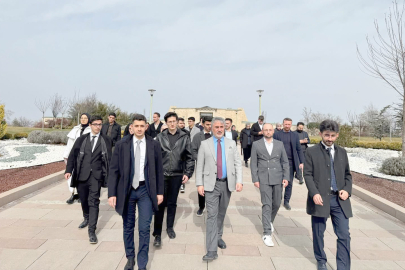 HAMARAT, GENÇLERİ GAZİ MECLİS’TE AĞIRLADI