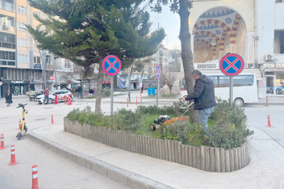YEŞİL ALANLARDA YOĞUN ÇALIŞMALAR SÜRÜYOR
