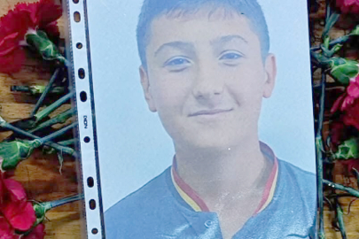 MİRAÇ’IN SIRASI ÇİÇEKLERLE DOLDU