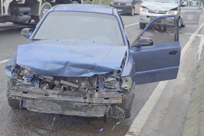 KUTLUKENT KAVŞAĞINDA KAZA!