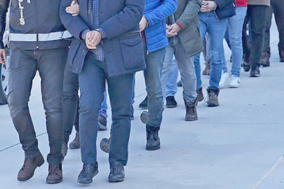 15 FİRARİ YAKALANDI!