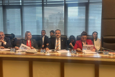 “ÇOCUKLAR İÇİN MECLİS HAREKETE GEÇTİ!”