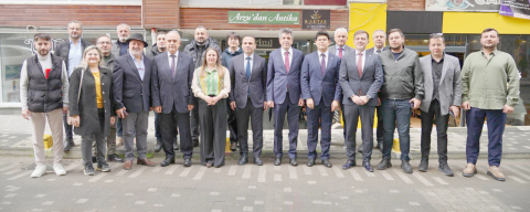 FATSA GAZETECİLER CEMİYETİNE VALİ EROL’DAN ANLAMLI ZİYARET 