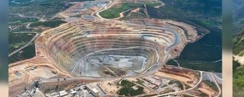 “PARA SAĞLIKLI BİR GELECEK SATIN ALAMAZ”